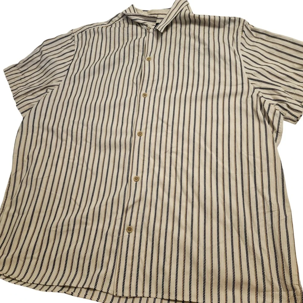 Banana Republic Shirt Mens 2XL Striped Short Sleeve Button Up Standard Fit